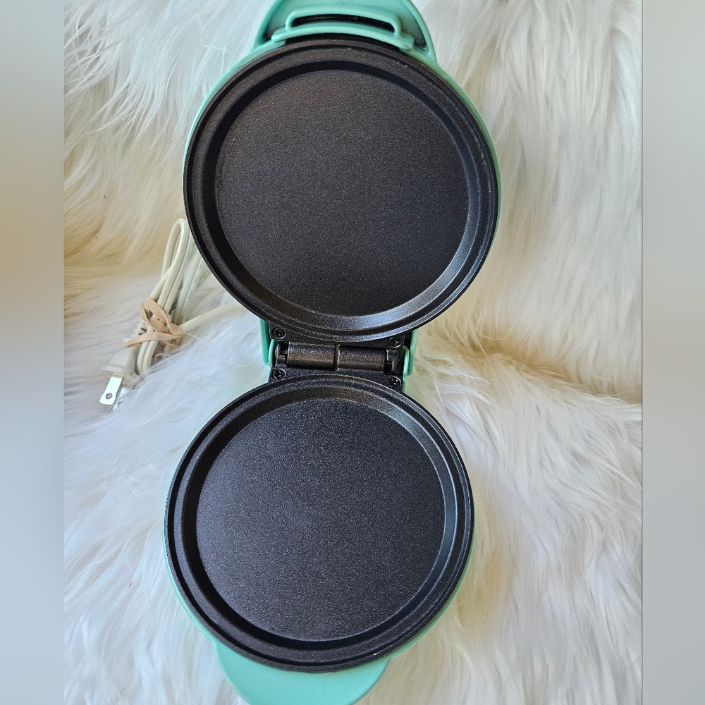 Nostagia MyMini Griddle